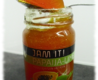 Papaija-Lime-Halloumi täytteiset broilerin fileepihvit