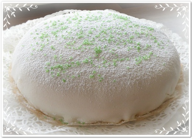 Valkoinen kakku