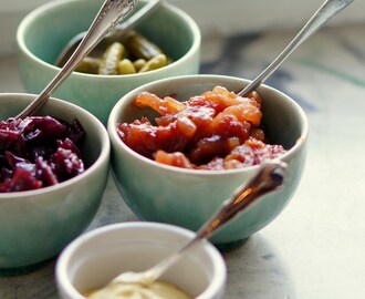 Gourmet hot dog condiments