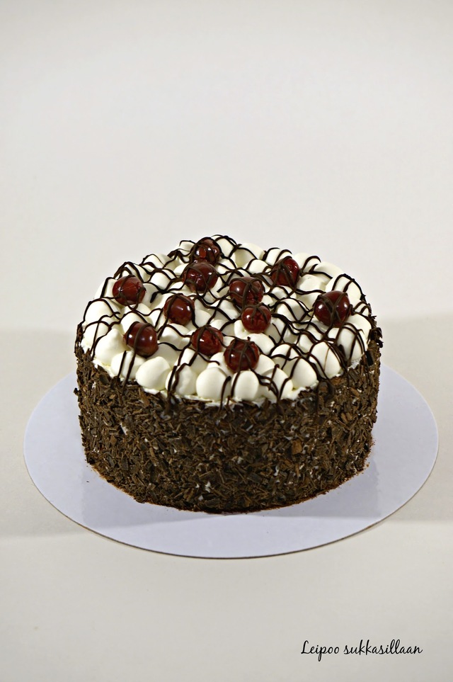Schwarzwald torte - Black Forest Cake (gluteeniton ja laktoositon)
