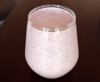 Paras aamusmoothie: MANSIKKA-KUITU-SMOOTHIE