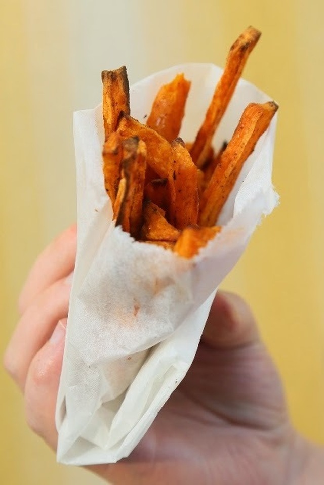 Bataattiranskalaiset - Sweet potato fries