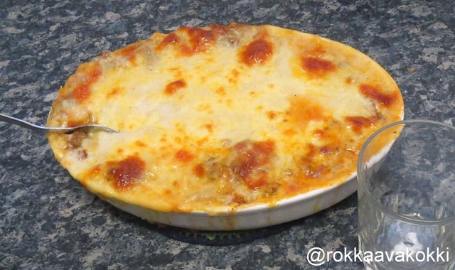 Yhen-Miähen-Lasagne, ei kaunis mutta ehkä maailman parasta