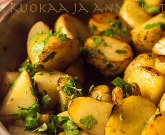 Salt & vinegar potatoes, eli huippuhyvät etikalla ja suolalla maustetut paistetut perunat