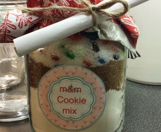 m&m Cookiesit purkissa