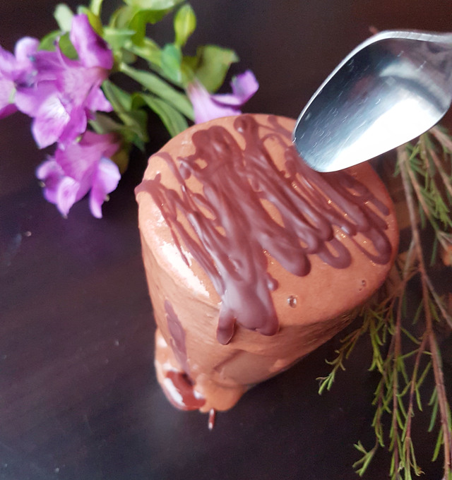 Irti makeanhimosta – chocolate nanabowl (sokeriton, vegaani)