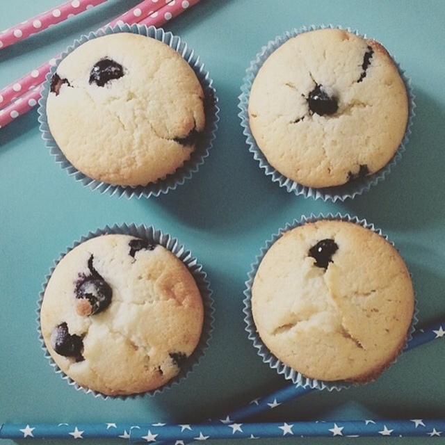 Mustikka-vaniljamuffinssit, Blueberry cupcakes