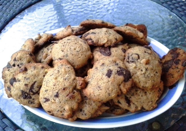 Suklaa-pähkinä cookies