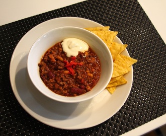 Chili con carne jauhelihasta