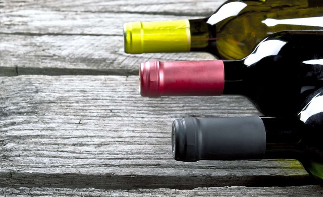 Vuoden viinit on valittu: valkoviinien voittajaksi laatikkoviini – kaikki kärkiviinit keskihintaisia