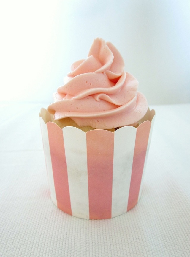 Vanilja-Vaahtokarkki Cupcakes - Vanilla Marshmallow Cupcakes