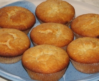 Sitruunarahka-muffinssit