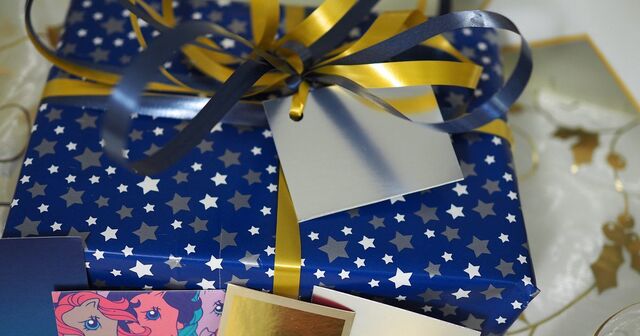 Kosmetiikkabloggaajien joulukalenteri - Luukku 20 - DIY pakettikortit