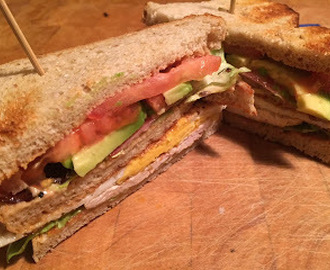 Huonepalveluarkea -Club Sandwich