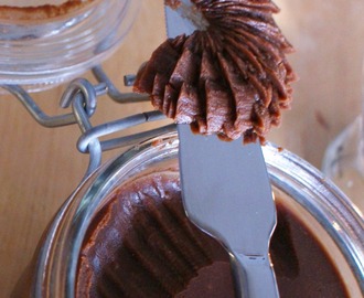 Belgialainen choco-suklaalevite – Belgia choco-shokolaadimääre