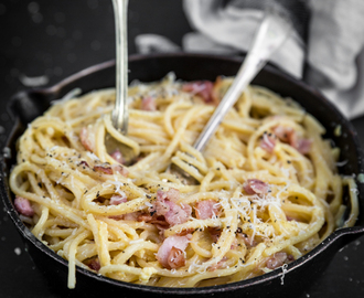 Täydellinen pasta carbonara ja kunnon pastaa marketista