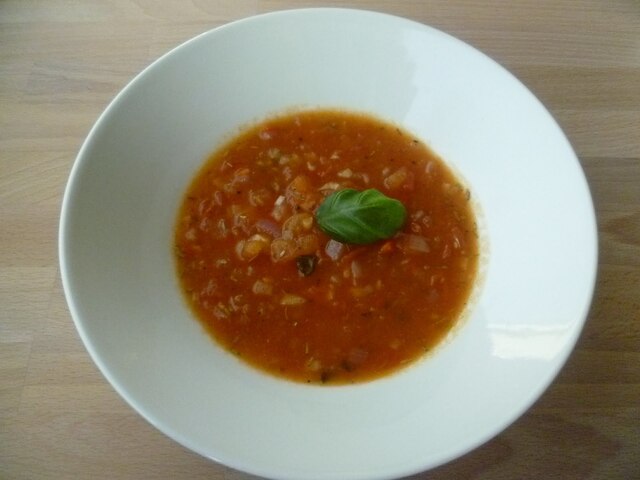 Tomaattichilikeitto / Sopa de tomate con ají (chili)