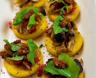 Joulupöydän alkupalat: Polenta Paistokset (Gf, V)