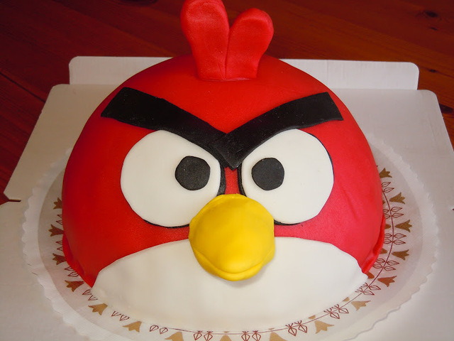 Angry Birds kakkuja