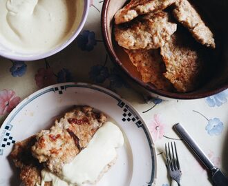 Mies keittiössä: kalkkunan jauhelihapihvit ja currykastike