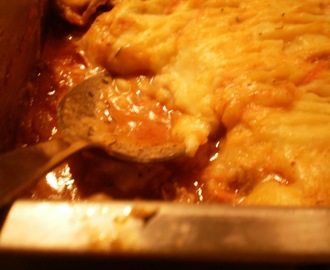 Käristystä Shepherd's Pie tyyliin