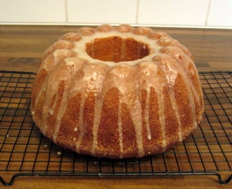 Appelsiini- & kardemummakakku/ Orange & Cardamom Pound Cake