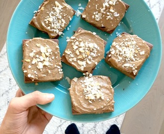 Sokerittomat ja jauhottomat browniet bataatista