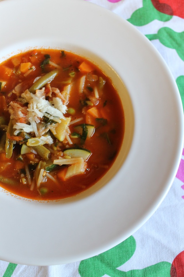 Nokkosminestrone