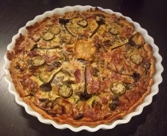 Sienipiirakka/Mushroom Pie