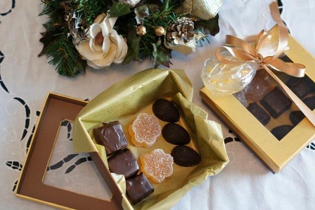 Joulukarkkitalkoot: Suklaakonvehdit, marmeladi ja suklaatoffee