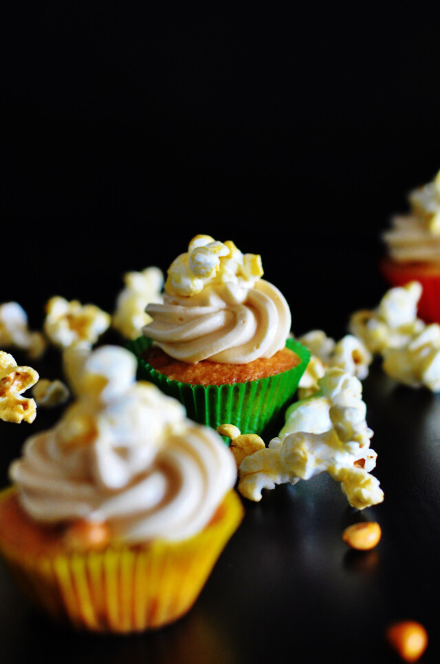 Popcorn cupcakes