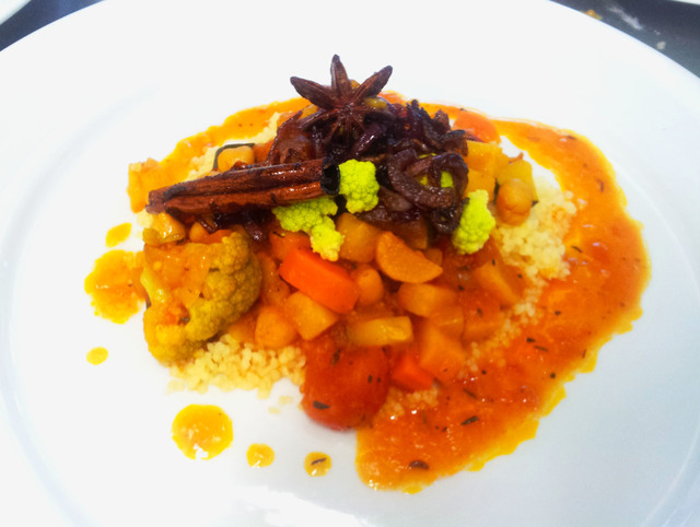 Maailman paras kasvisruoka! Kasvis-couscous (herkkua kasviksista vol2)