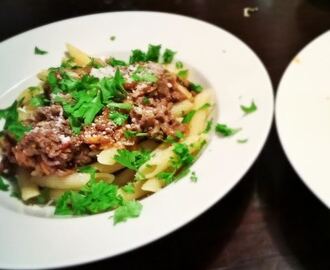 Pasta Bolognese - haudutettuna