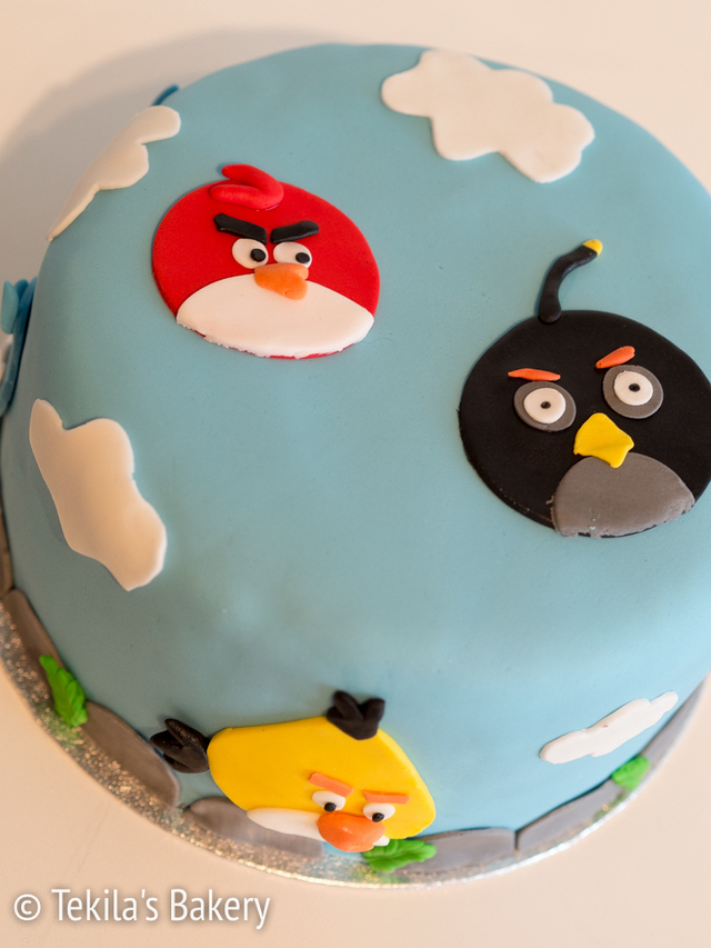 Angry birds kakku, onko leffa jo katsottu?