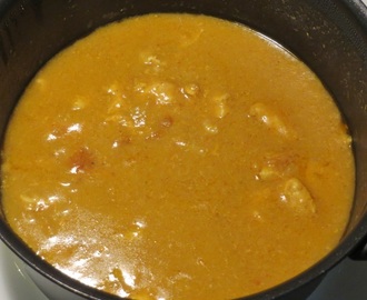 Keltainen curry