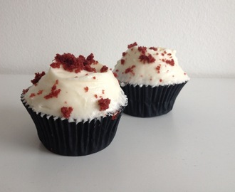 Red Velvet kuppikakut - Red Velvet Cupcakes