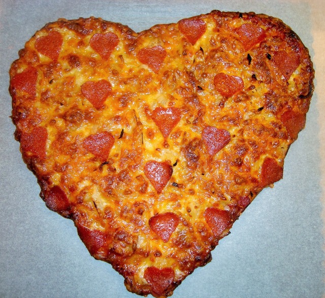 Sydän pizza, I love You!