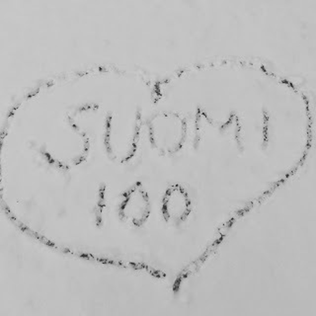 Onnea 100 vuotiaalle Suomi-neidolle ja hyvää itsenäisyyspäivää kaikille!