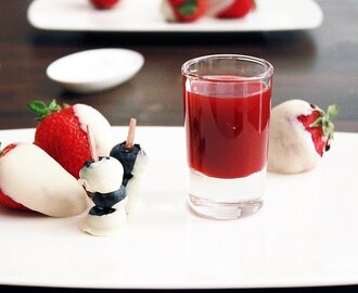 Valkosuklaamarjat | Berries with white chocolate