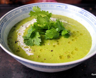 Kylmän kuuma kurkkugazpacho