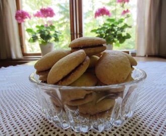 Lusikkaleivät/ Spoon Cookies