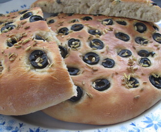 Oliivi-fenkolifocaccia