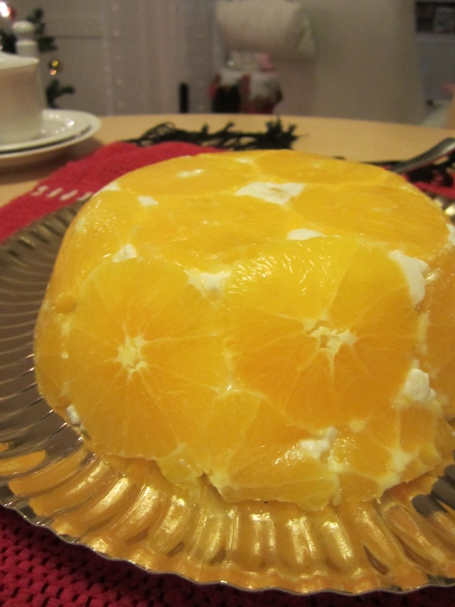 Appelsiinilotta ja Bûche de Noël