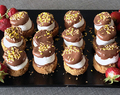 Ancka bakar kakor: Herkulliset ja suussa sulavat suklaa-vaahtokarkkikuppikakkuset
