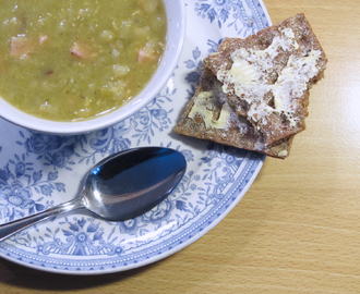 Laskiaistiistain ateria – Shrove Tuesday’s Pea Soup