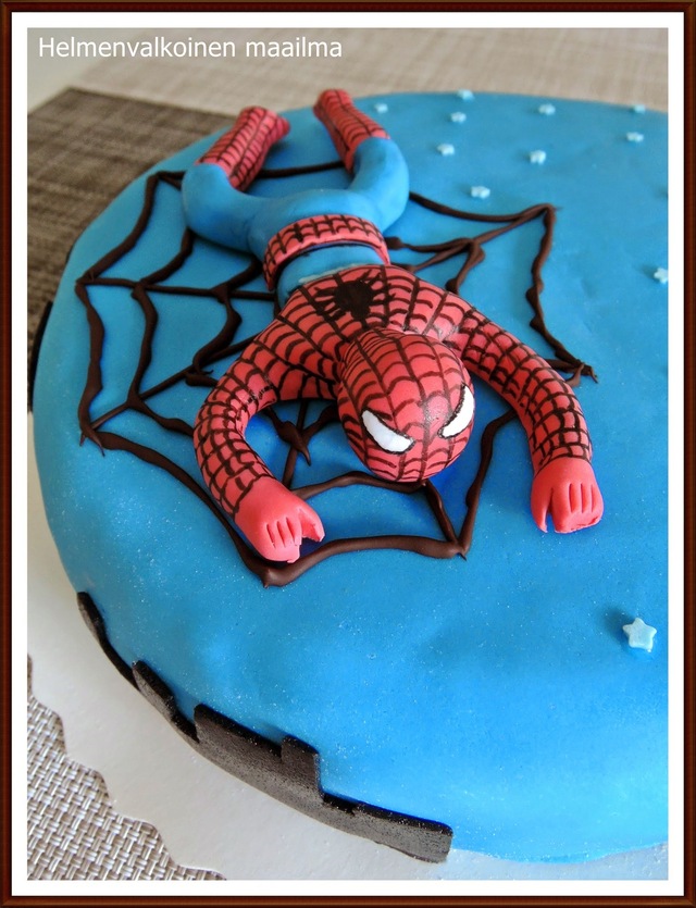 Spiderman-kakku lastenjuhliin