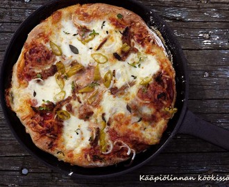 Hooray for pizza day! - hävikkiherkkuna pulled pork-pannupizza