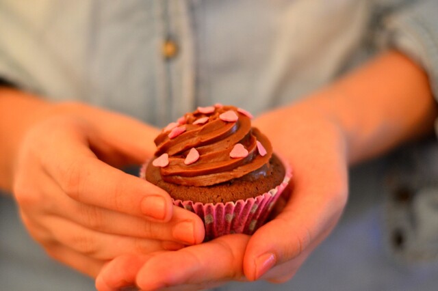 Ystävänpäivän suklaa-cupcaket