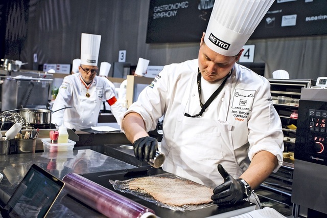 Suomi valmiina kokkien maailmanmestaruuskisa Bocuse d´Oriin: ”Vakavaa leikkiä”