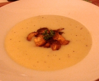 Maa-artisokkakeitto – Jerusalem artichoke soup